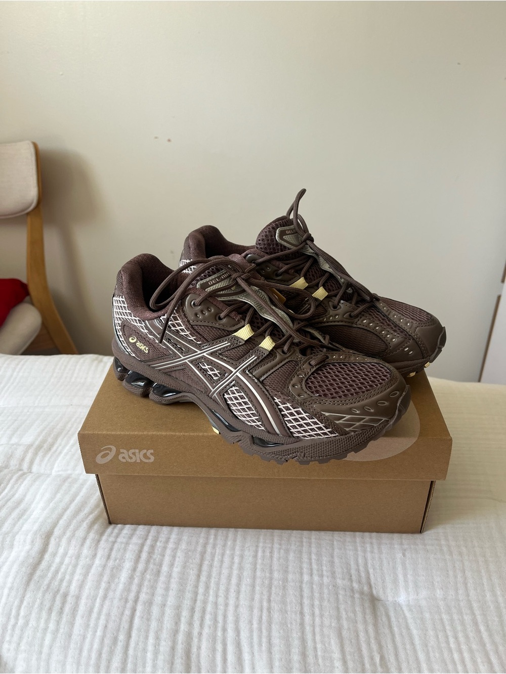ASICS GEL-NIMBUS 10.1 Cocoa Powder size 36